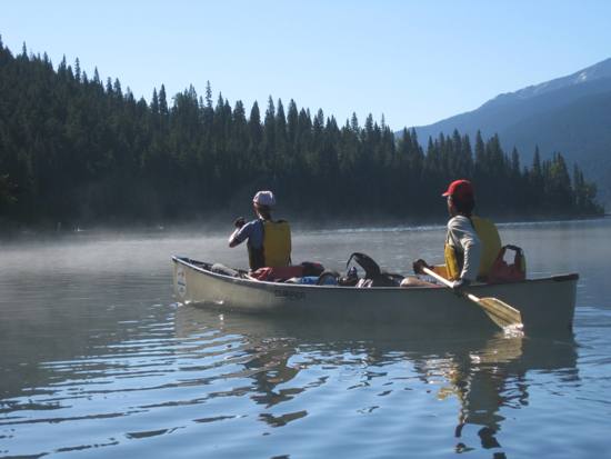 Canoe Tour Bowron Lakes sunny, misty day