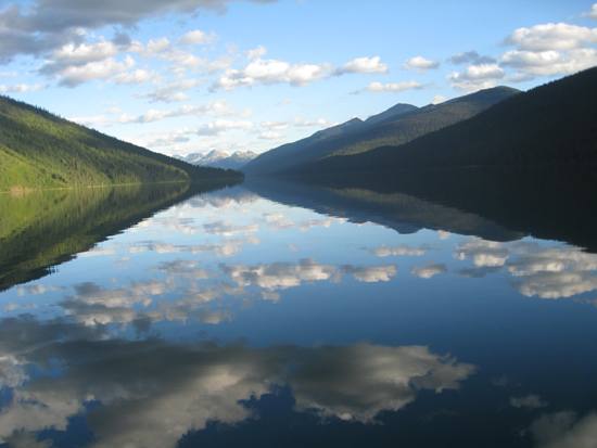 Canoe Tour Bowron Lakes cloudy sky reflection